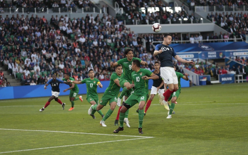 Световният шампион Франция победи Боливия с 2 0 в контрола играна