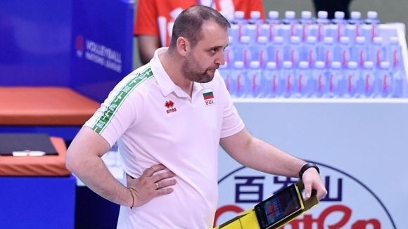 Старши треньорът на България Иван Петков говори след 9-ата поредна