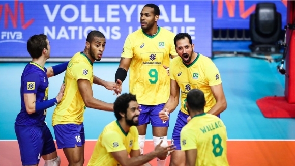 Мъжкият национален отбор на Бразилия записа четвърта победа във Волейболната