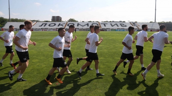 В близките дни се очаква още двама чужденци да пристигнат