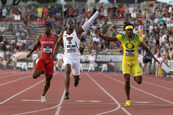 Дивайн Одудуро и Грант Холуей бяха звездите на финалите на