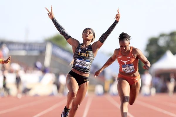 Американката Ша’Кари подобри световния рекорд на 100 метра за девойки