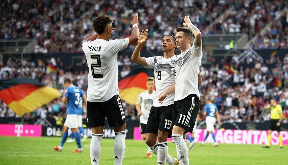 Германия съкруши Естония с 8:0 и запази стопроцентовата си успеваемост