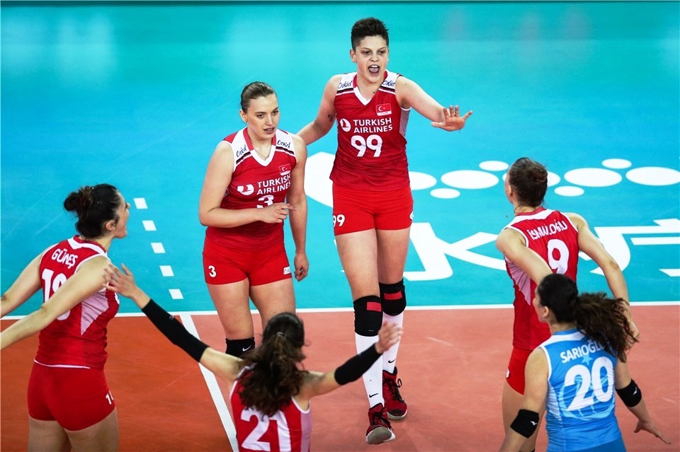 Волейболистките от националния отбор на Турция които загубиха миналогодишния финал