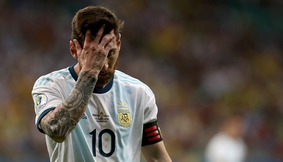 Голямата звезда на Аржентина Лионел Меси коментира лошия старт на