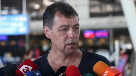 Наставникът на Левски Петър Хубчев заяви че очаква още нови