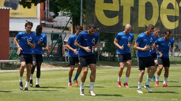 Отборът на Левски замина за втората част от предсезонната си