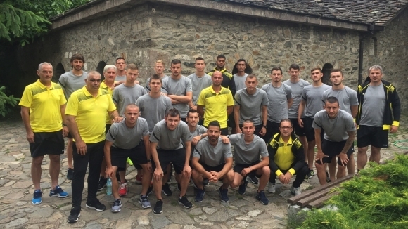 Отборът на Ботев Пловдив се върна към тежките дни от