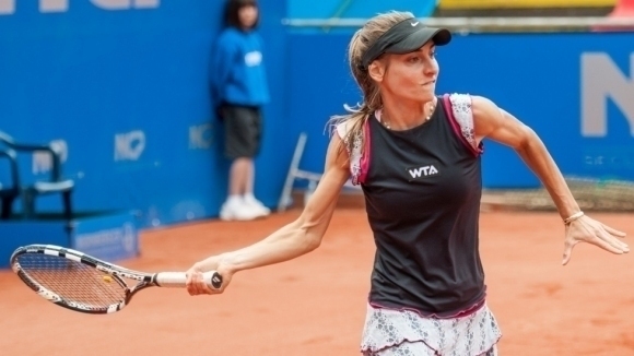 Диа Евтимова се класира за четвъртфиналите на турнира на червени