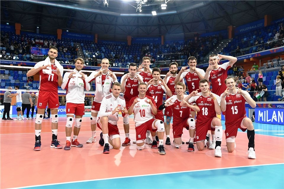 Световният волейболен шампион Полша постигна втора поредна и общо 6 а