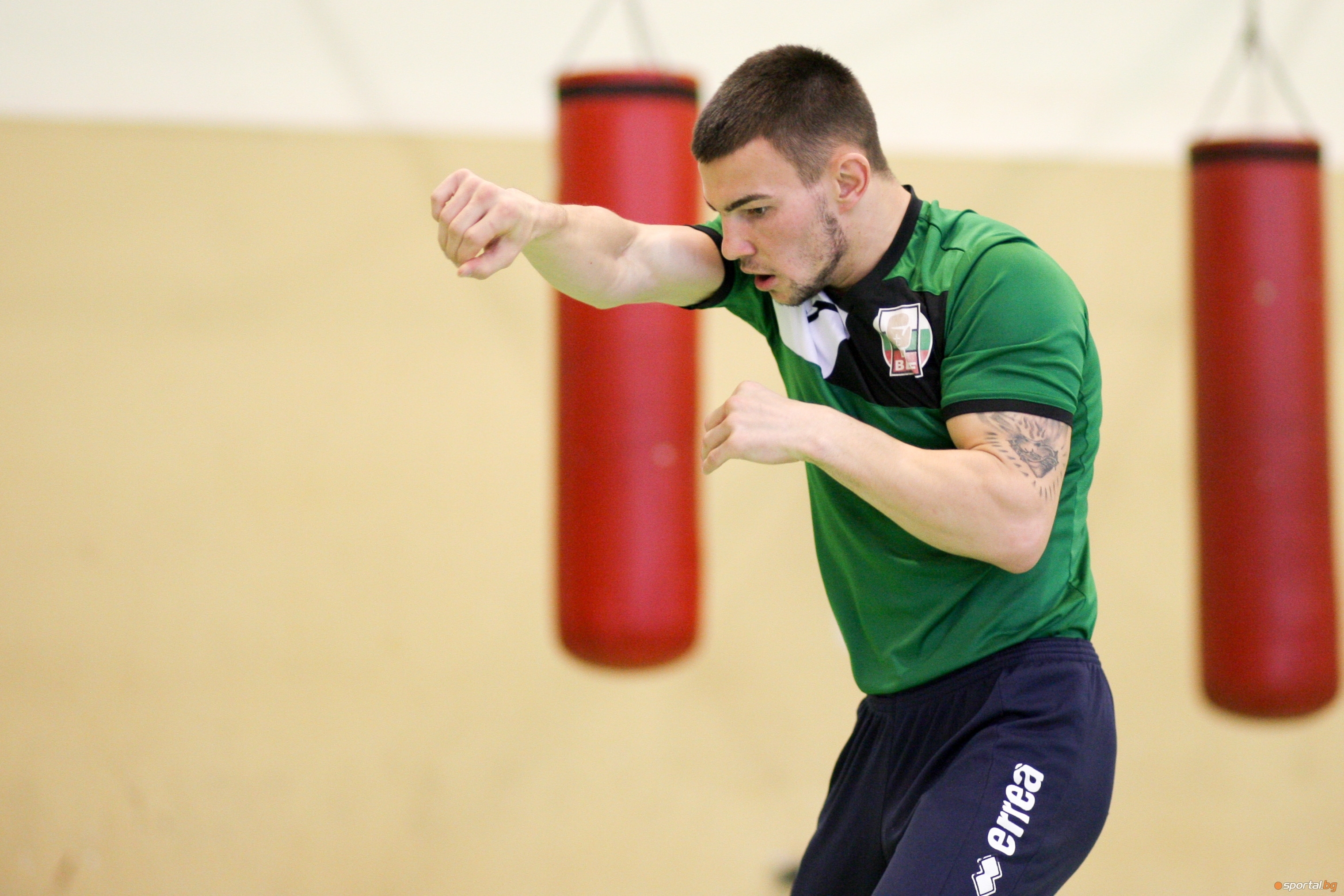 Още двама български боксьори отпаднаха днес на Европейските игри в