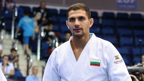 Ивайло Иванов спечели сребърен медал в категория до 81 килограма