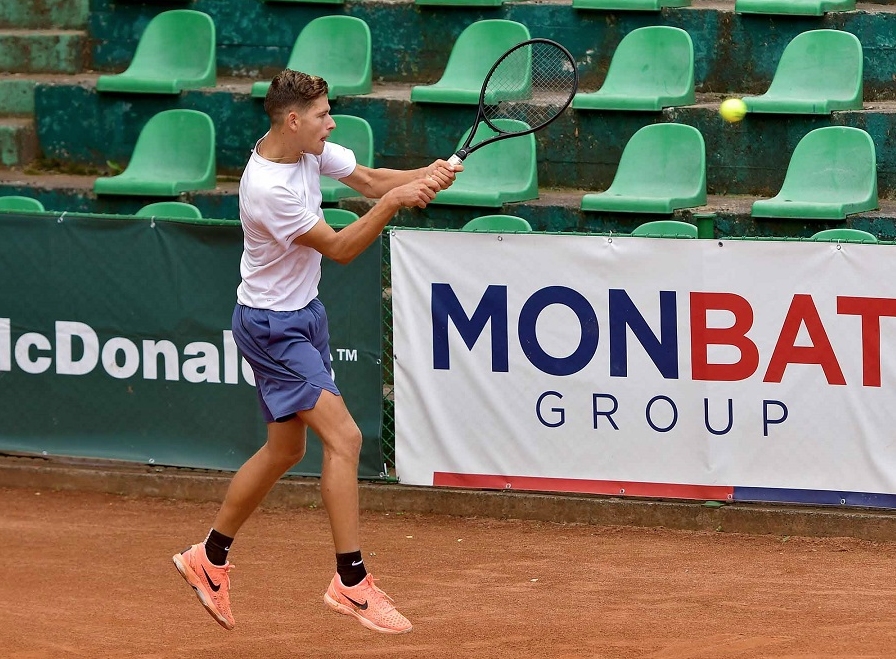 Симон-Антони Иванов се класира за четвъртфиналите по двойки на турнира