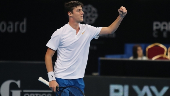 Българинът Александър Лазаров се класира за четвъртфиналите на турнира по