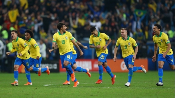 Тази нощ Бразилия се изправя срещу Парагвай в първия 1/4-финал