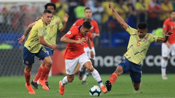 Шампионът на Копа Америка Чили се изправя срещу Колумбия в