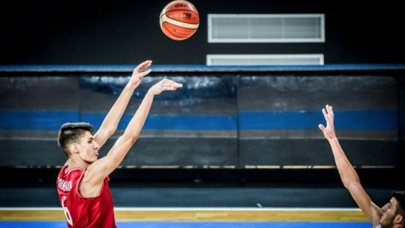 Юношите измъкнаха още една победа срещу Румъния В Търговище 18 годишните