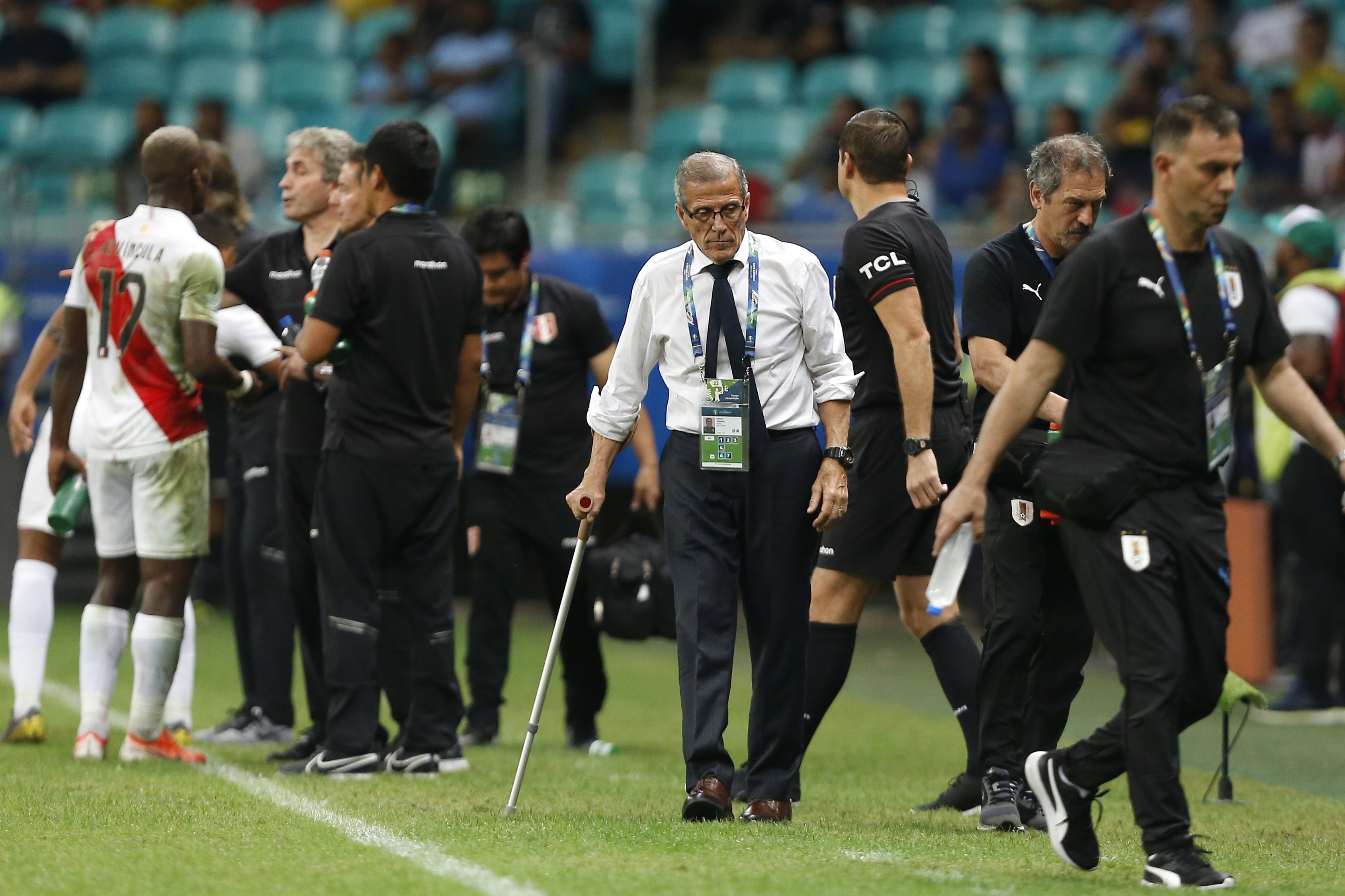 Треньорът на Уругвай Оскар Табарес определи като огромно разочарование отпадането