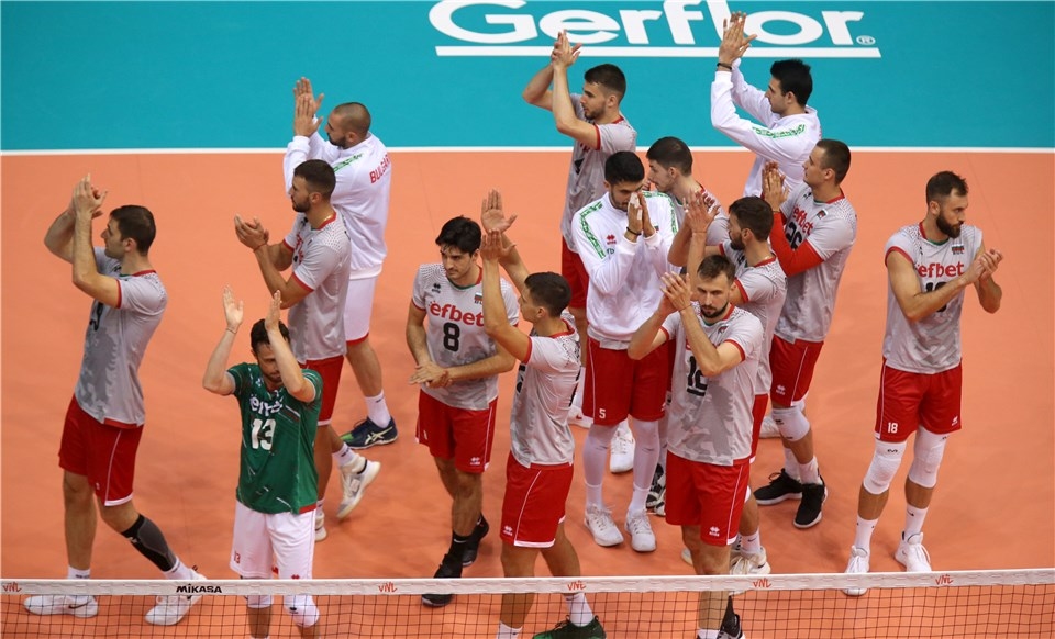 Волейболистите от националния отбор на България излизат днес от 20 40