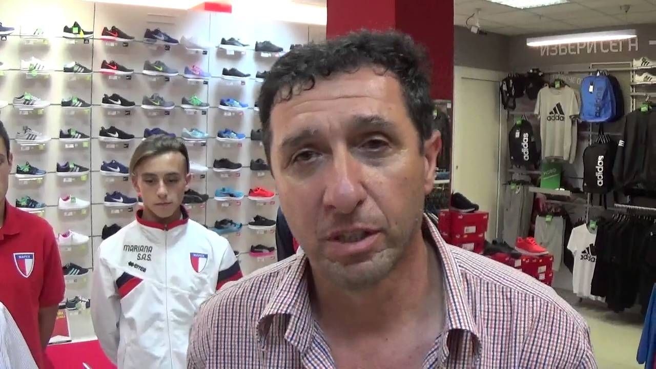 Президентът на Марек Борис Паризов е подал оставка и напуска