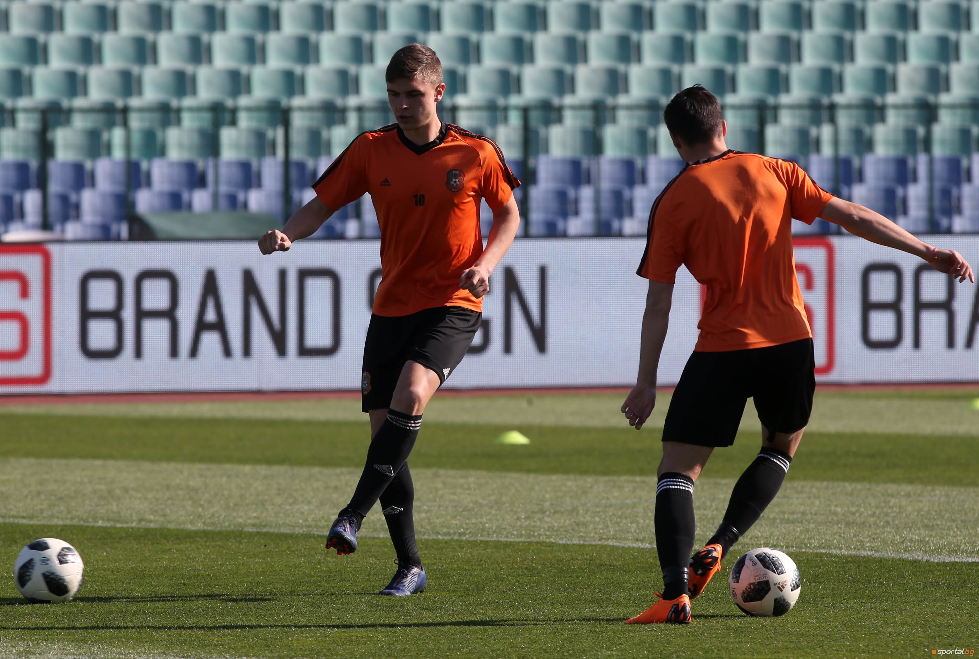 Албански футболист ще премине пробен период в състава на Литекс