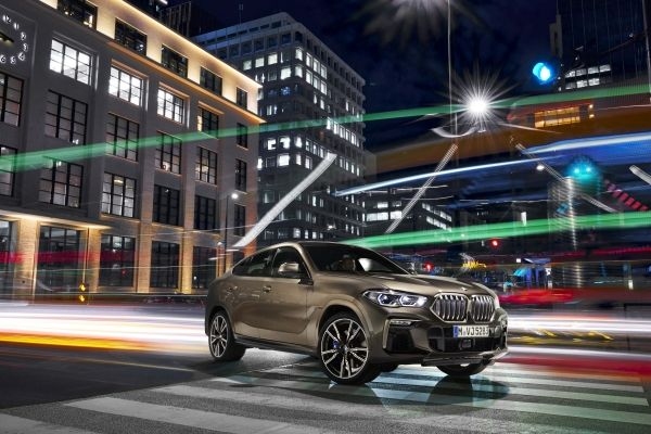 BMW представя новия модел на основателя на иновативния и експресивен