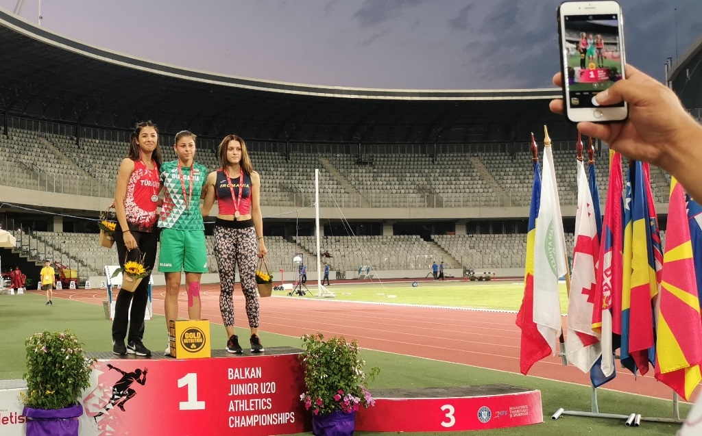 Александра Начева спечели поредната си балканска титла на троен скок