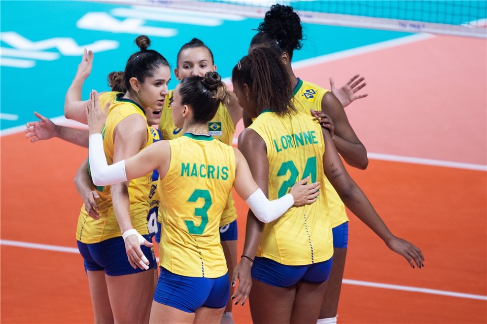 Волейболистките на Бразилия ще се борят за титлата във Волейболната