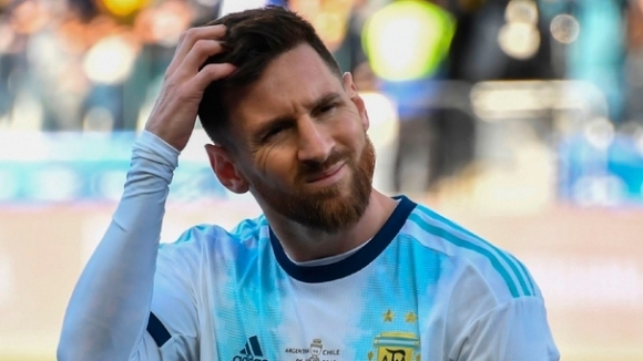Звездата на Аржентина Лионел Меси е заплашен от изключително сурово