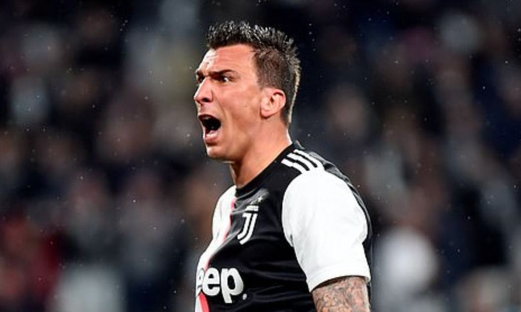 Нападателят на Ювентус Марио Манджукич все още не е наясно