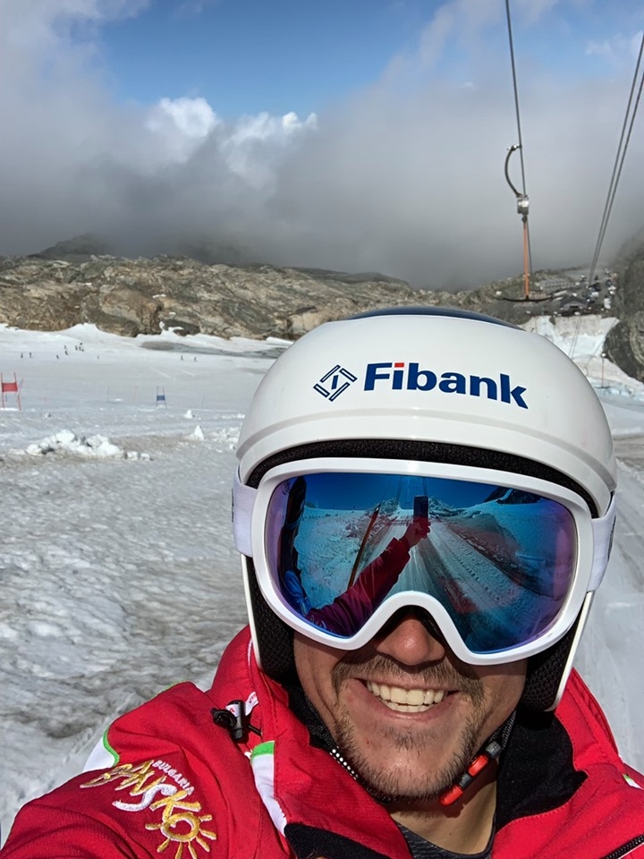 Kай добрият български алпиец Алберт Попов започна първия си лагер на