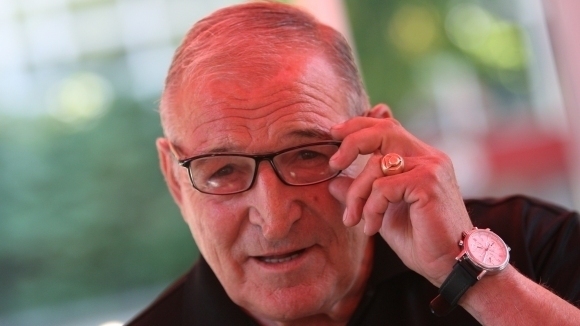 Българският футболен съюз честити празника на Димитър Пенев като му