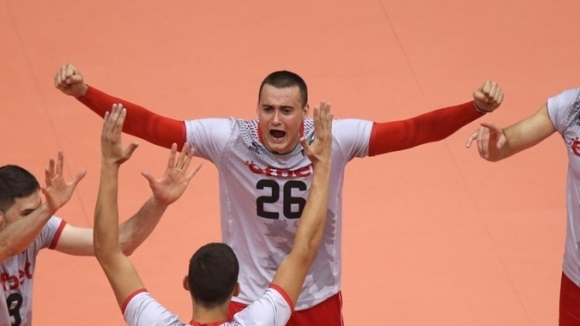 Игралият за националния отбор на България 21 годишен посрещач Пламен Шекерджиев