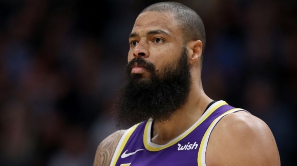 Хюстън продължава да търси частите за шампионски отбор а за