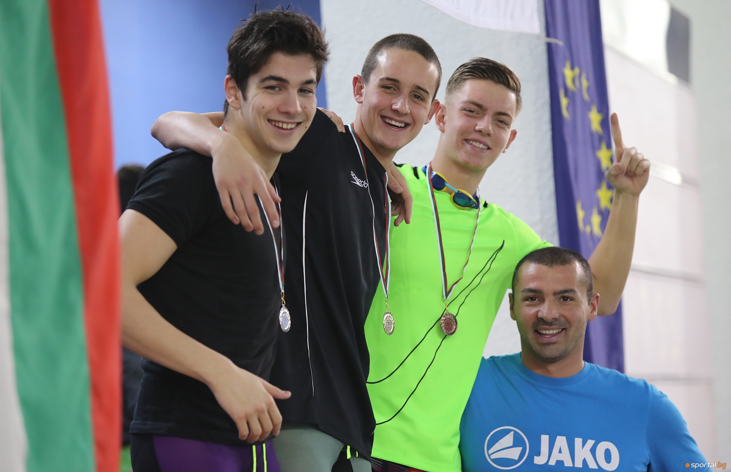 Йордан Янчев спечели златен медал на 200 метра свободен стил