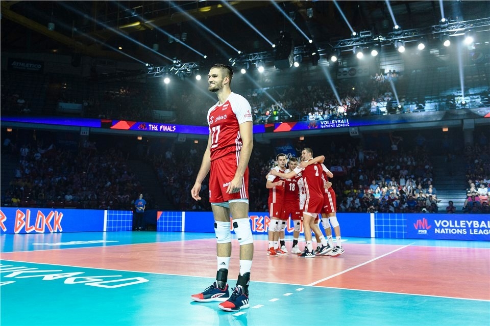 Капитанът на световния волейболен шампион Полша Карол Клос сподели след