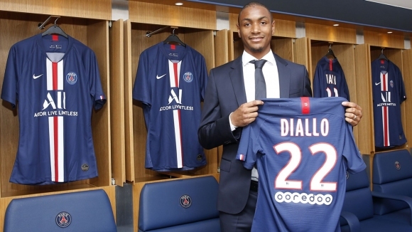 Младият френски защитник Абду Диало ще премине в отбора на