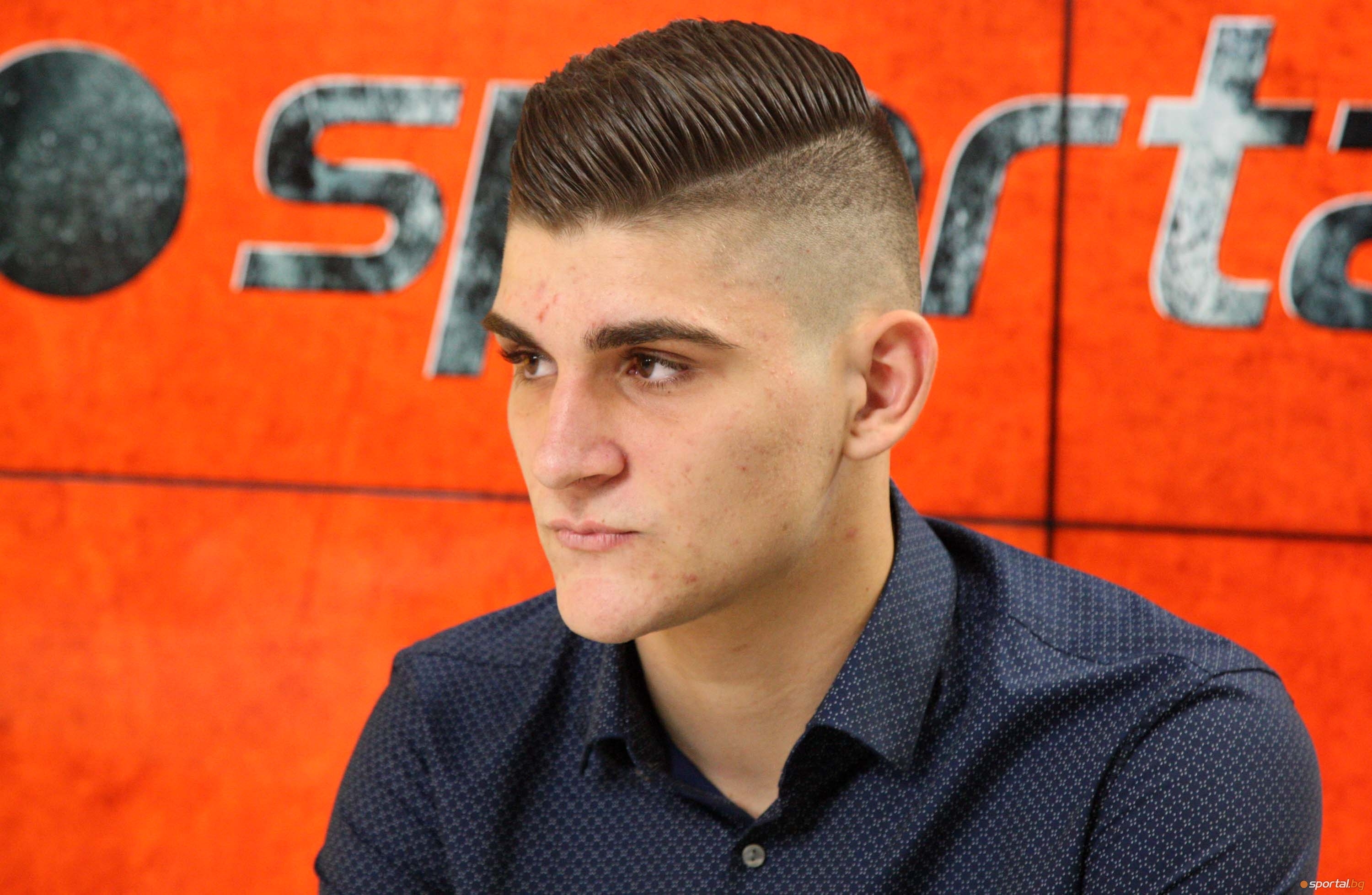 Българският младежки национал Преслав Боруков се разписа за отбора до