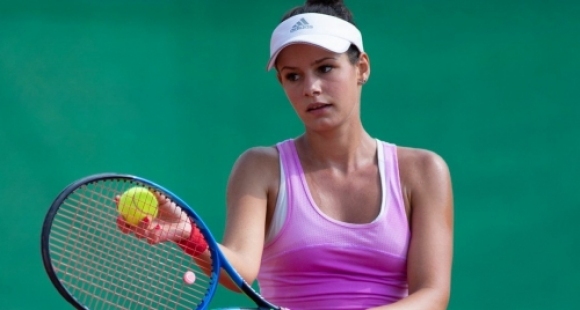 Юлия Стаматова отпадна в първия кръг на турнира по тенис