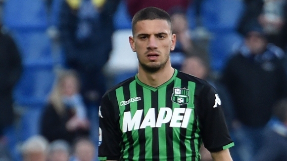 Милан ще опита да вземе защитника на Ювентус Мерих Демирал