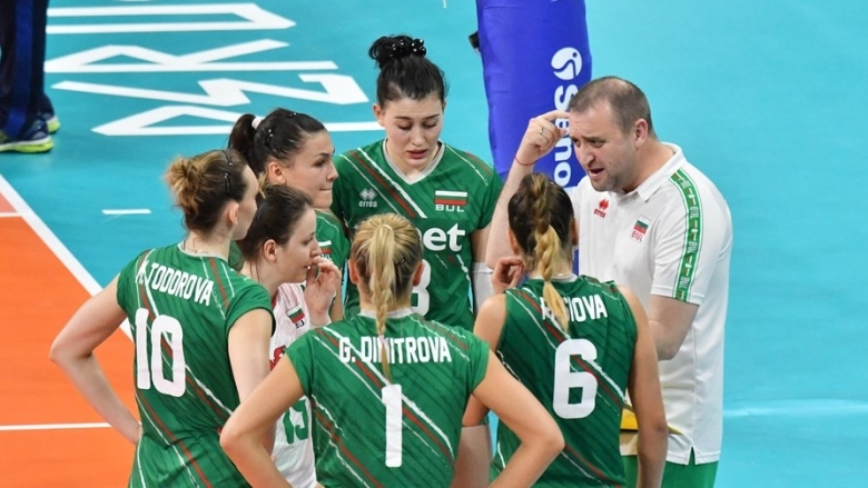 Женският национален отбор на България записа загуба от Хърватия в