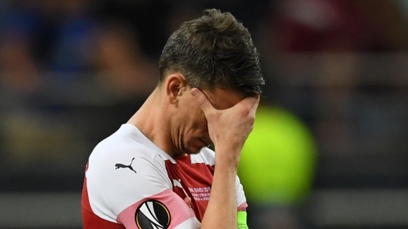 Доскорошният капитан на Арсенал Лоран Косиелни се е разбрал с