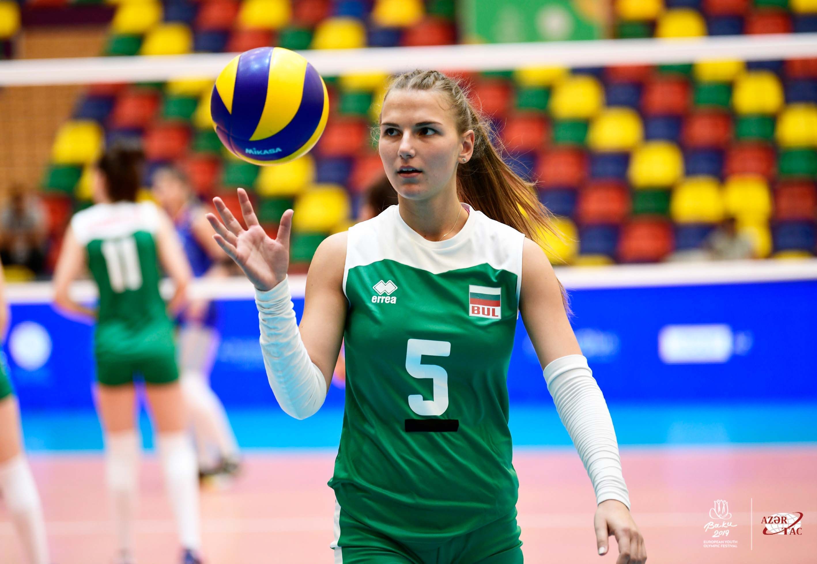 Националният отбор по волейбол на България за девойки под 18