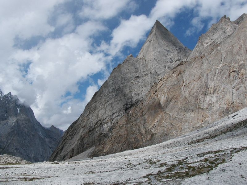 Четиричленна българска експедиция ще се опита да направи премиерни изкачвания