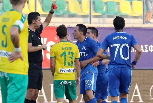 Капитанът на Левски Живко Миланов се извини на съотборници си