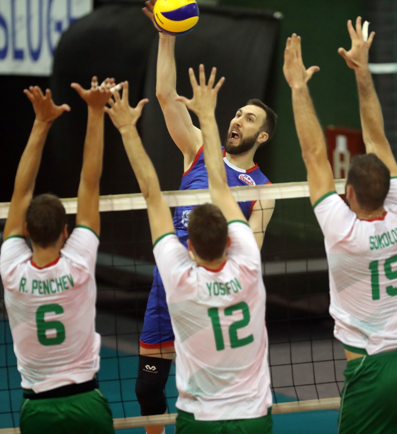 Националният отбор на България отстъпи на Сърбия във втората контрола