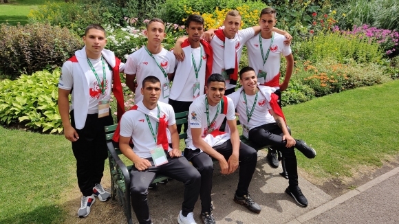 България ще срещне силния тим на Бразилия още в първата