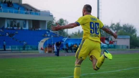 Българският нападател Мартин Тошев откри головата си сметка в първенството