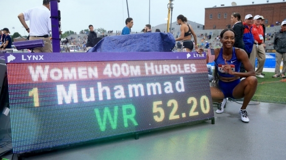 Олимпийската шампионка Далила Мухамад постави нов световен рекорд в бягането