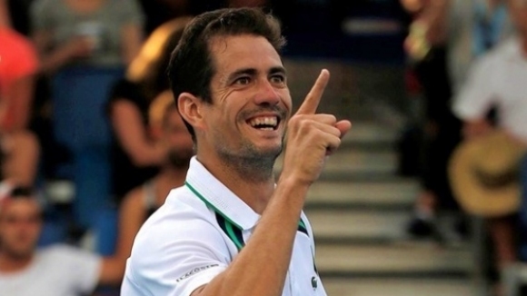 Шампионът през 2009 година Гийермо Гарсия-Лопес (Испания) отпадна в първия